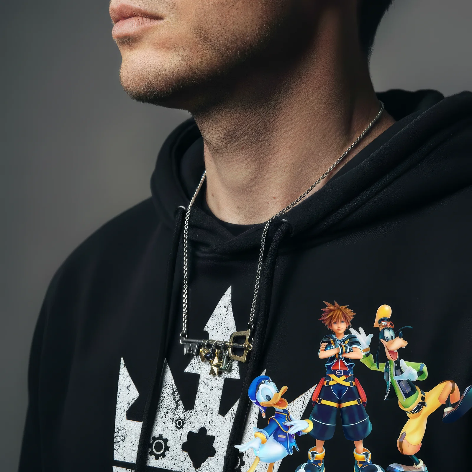 Destiny's Keyblade Necklace - Image 2