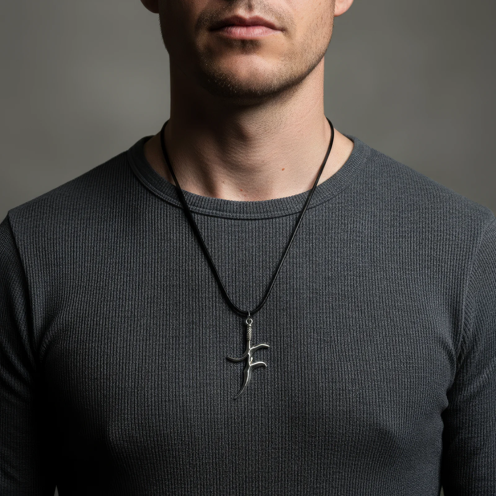 Alecto Black Knife Necklace - Image 3